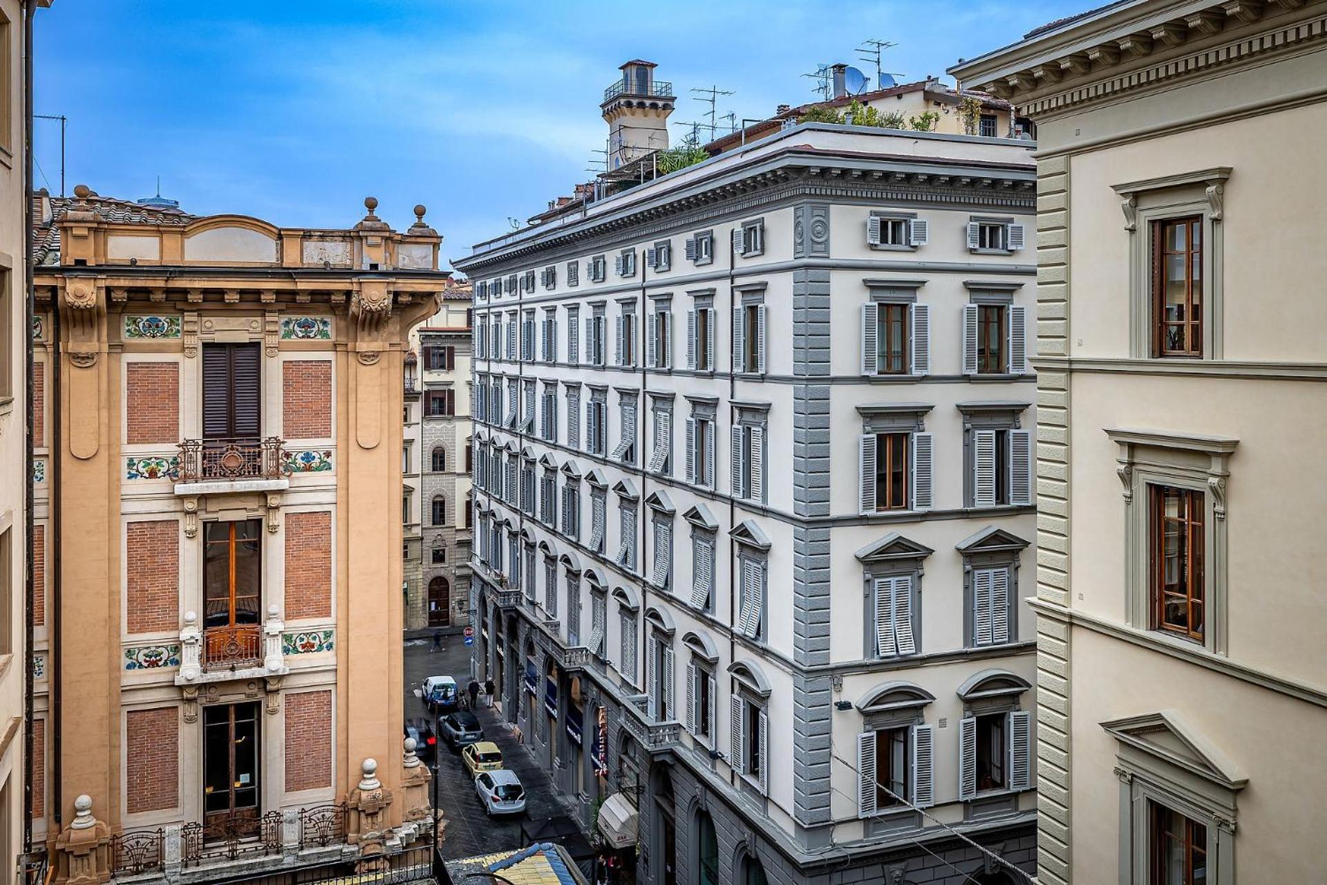 ホテル アンティコ セントロ スイート フィレンツェ エクステリア 写真